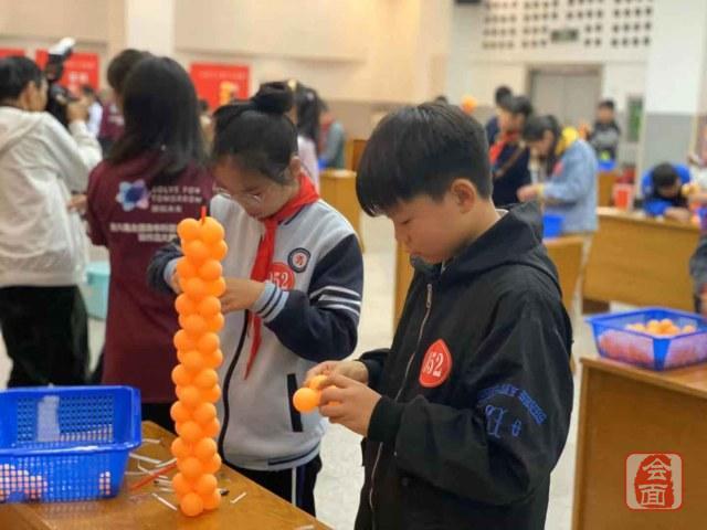 乒乓球塔小车竞速这个比赛有意思